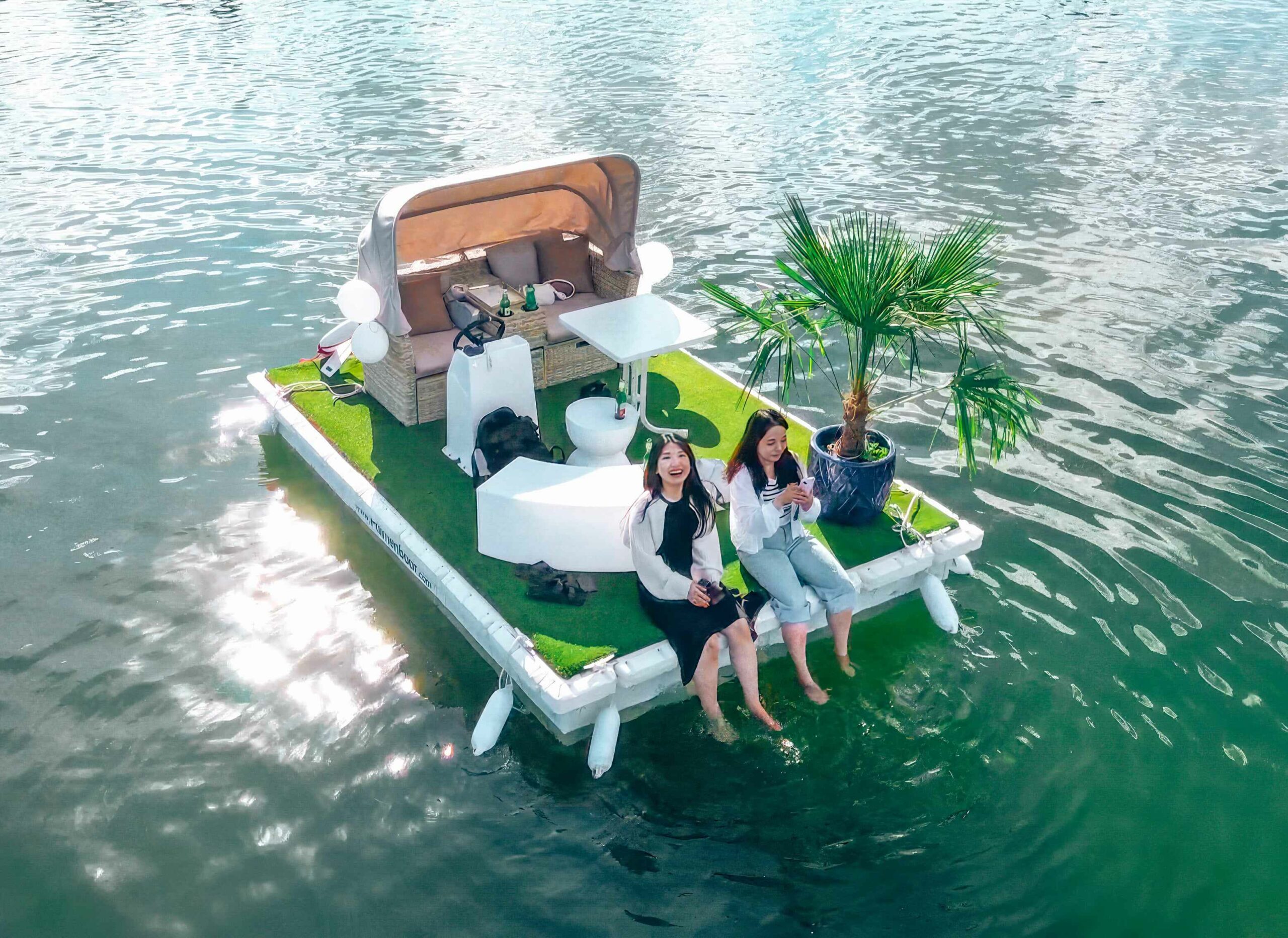 palmenboot-1000things-shot
